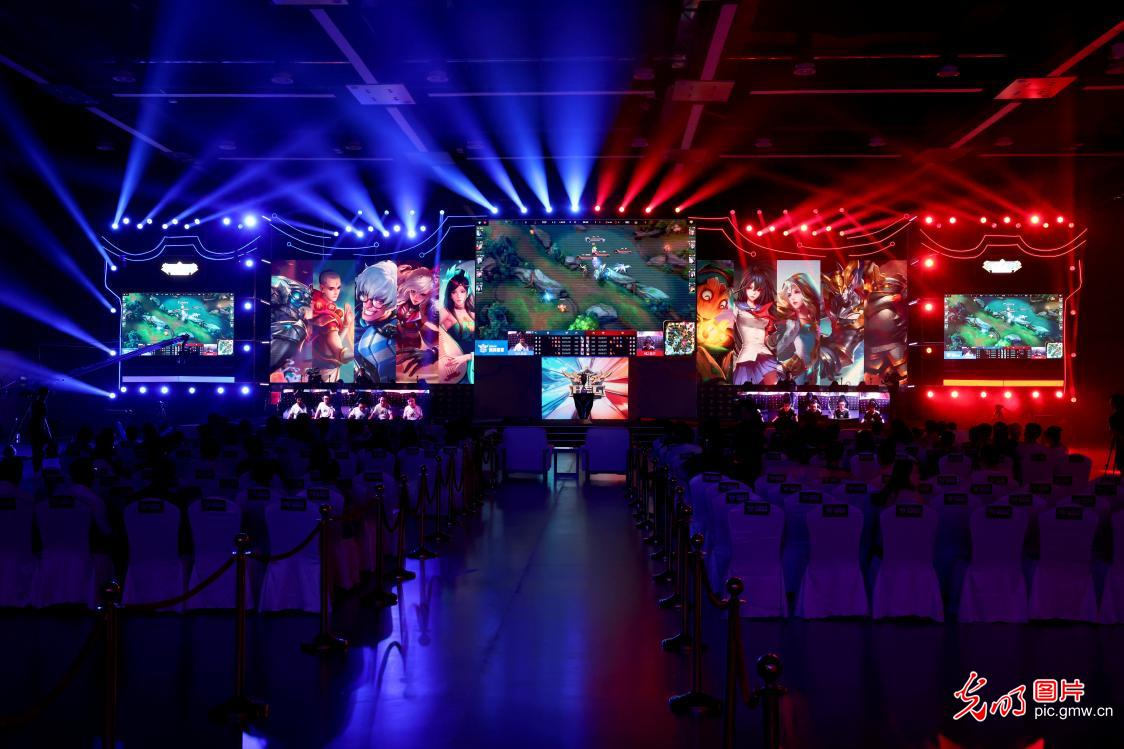 高度关注 高度关注