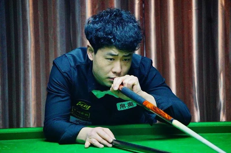 而阿斯顿维 而阿斯顿维