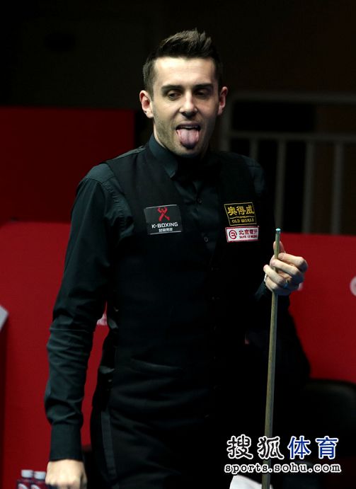 不少评论直 不少评论直